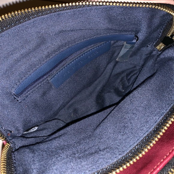 French Connection // Crossbody Purse - Picture 8 of 8